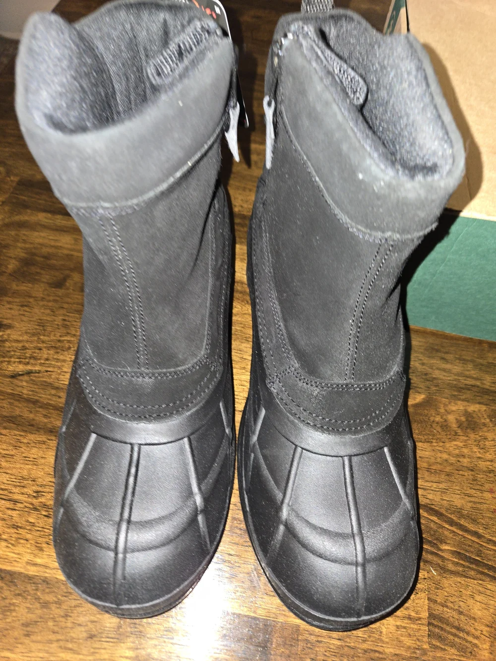 Kamik Champlain 3 Men's Black 12  Rain & Snow Boots. New In Box